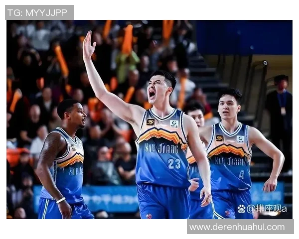 方硕的篮球之路:从青年才俊到职业赛场的蜕变与挑战 方硕的篮球之路:从青年才俊到职业赛场的蜕变与挑战