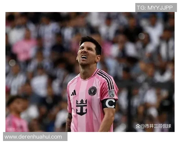 梅西与诺伊尔的巅峰对决足球场上的传奇之战 梅西与诺伊尔的巅峰对决足球场上的传奇之战