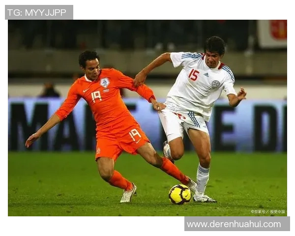 意大利与荷兰足球对决在线直播全程回放及精彩瞬间解析 意大利与荷兰足球对决在线直播全程回放及精彩瞬间解析